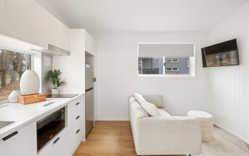 Oceanview Tiny Home - Living Room